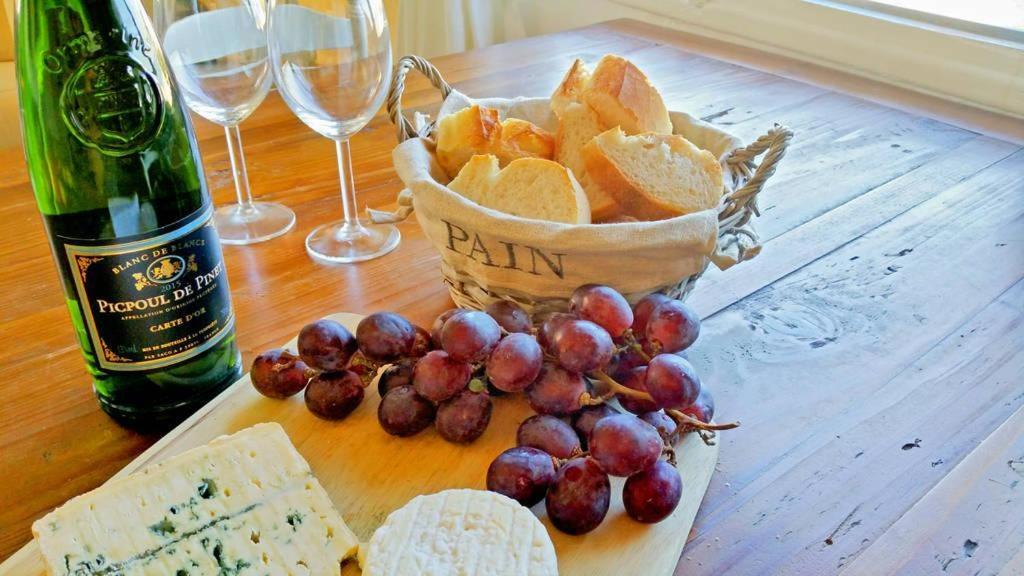 Romantic Maison De Pecheur Sparkling Sea Views 메제 외부 사진